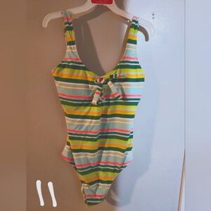 Woman's one piece bathing suit size M NWOT